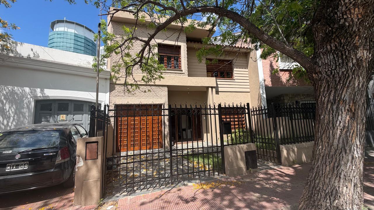 CASA EN VENTA - QUINTA SANTA ANA - CORDOBA — foto 2